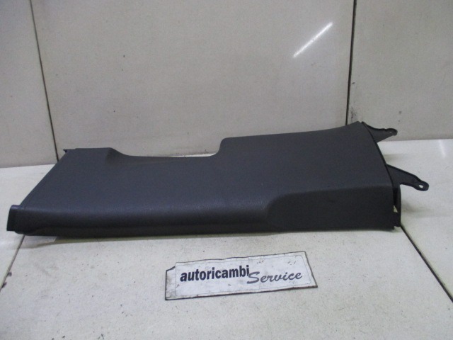 1K4867297 RIVESTIMENTO MONTANTE CENTRALE INFERIORE SINISTRO VOLKSWAGEN GOLF 5 2.0 D 5P 6M 103KW (2004) RICAMBIO USATO 