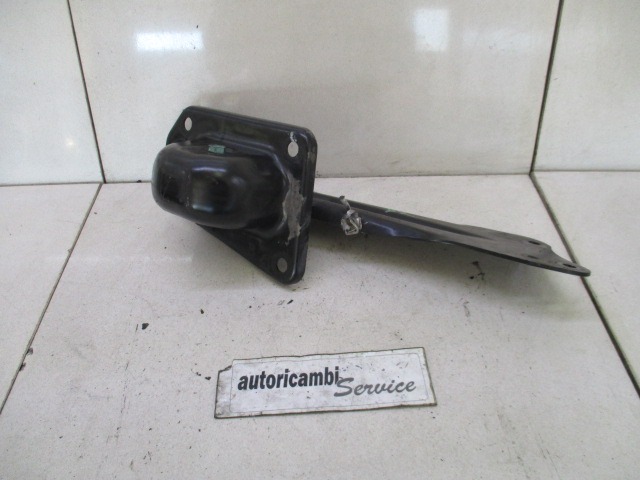 ZADNJA DESNA ROKA  OEM N. 1K0505130 ORIGINAL REZERVNI DEL VOLKSWAGEN GOLF V 1K1 1K5 MK5 BER/SW (02/2004-11/2008) DIESEL LETNIK 2004