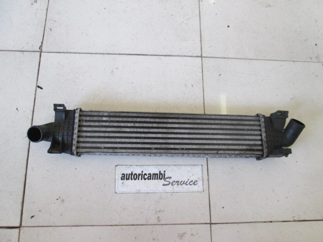 HLADILNIK INTERCOOLER OEM N. 1746975 ORIGINAL REZERVNI DEL FORD FOCUS CMAX DM2 MK1 (10/2003 - 03/2007) DIESEL LETNIK 2005