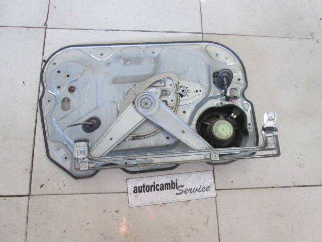 MEHANIZEM VETROBRANSKEGA STEKLA PREDNJIH VRAT OEM N. 3M51R219A64ES ORIGINAL REZERVNI DEL FORD FOCUS CMAX DM2 MK1 (10/2003 - 03/2007) DIESEL LETNIK 2005