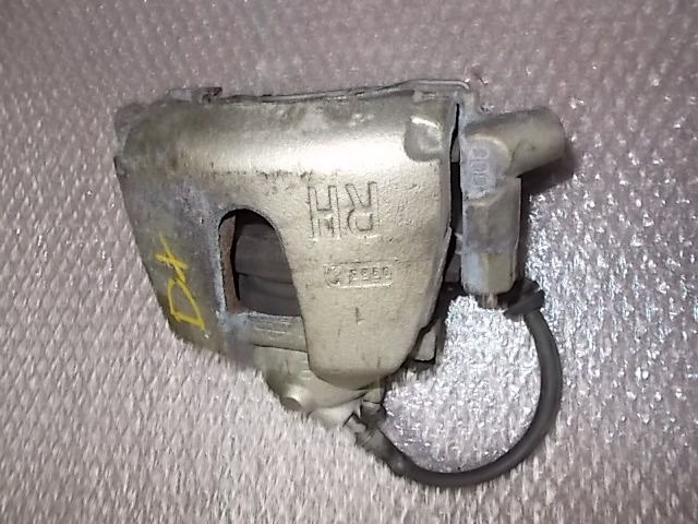 SPREDNJE DESNE ZAVORNE CELJUSTI  OEM N. 1682875 ORIGINAL REZERVNI DEL FORD FOCUS DA HCP DP MK2 BER/SW (2005 - 2008) DIESEL LETNIK 2006