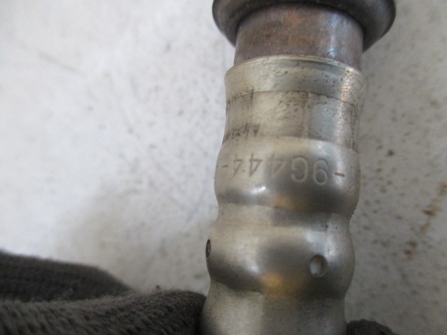 SONDA LAMBDA  OEM N. 8V219G444 ORIGINAL REZERVNI DEL FORD FIESTA CB1 CNN MK6 (09/2008 - 11/2012) BENZINA/GPL LETNIK 2010