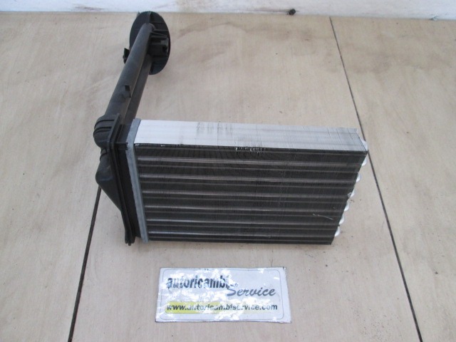 GRELEC RADIATORJA OEM N. 6689856 ORIGINAL REZERVNI DEL PEUGEOT 207 / 207 CC WA WC WD WK (2006 - 05/2009) BENZINA LETNIK 2009