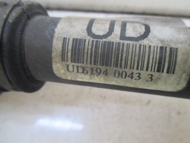 DESNA SPREDNJA POGONSKA GRED  OEM N. 26111119 ORIGINAL REZERVNI DEL OPEL MERIVA A X03 (2003 - 2006) BENZINA LETNIK 2006