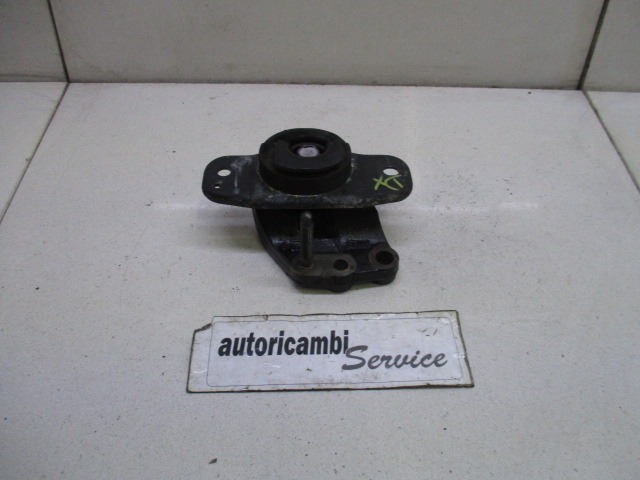 NOSILCI MOTORJA/DRUGO OEM N. SUPPORTO ORIGINAL REZERVNI DEL PEUGEOT 107 PM PN (2005 - 2014) BENZINA LETNIK 2006