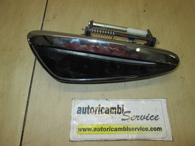 ZUNANJA KLJUKA ZADNJA DESNA VRATA OEM N. 156079296 ORIGINAL REZERVNI DEL ALFA ROMEO 159 939 BER/SW (2005 - 2013) DIESEL LETNIK 2008