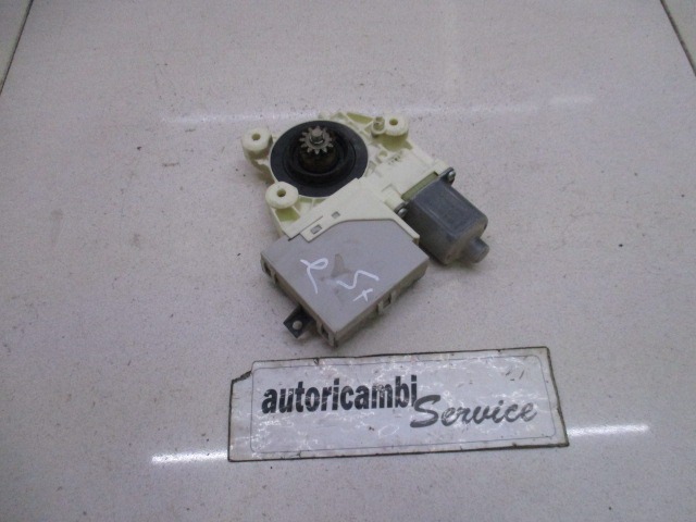 MOTORCEK ELEKTRICNEGA POMIKA ZADNJEGA STEKLA  OEM N. 7M5T-14B534 ORIGINAL REZERVNI DEL FORD FOCUS DA HCP DP MK2 R BER/SW (2008 - 2011) DIESEL LETNIK 2010