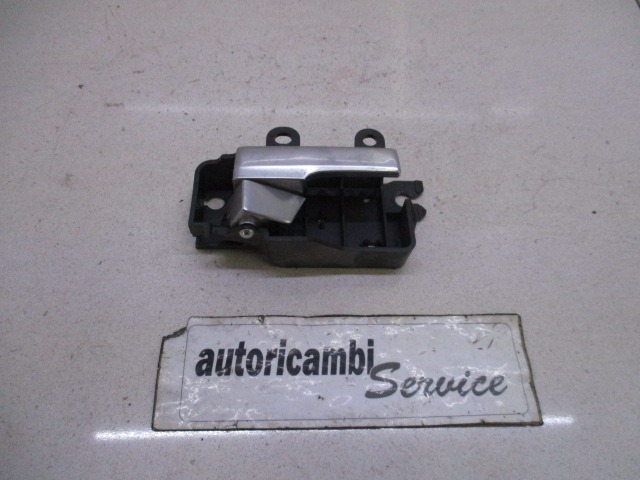 NOTRANJA KLJUKA  OEM N. 3M51-R22600 ORIGINAL REZERVNI DEL FORD FOCUS DA HCP DP MK2 R BER/SW (2008 - 2011) DIESEL LETNIK 2010